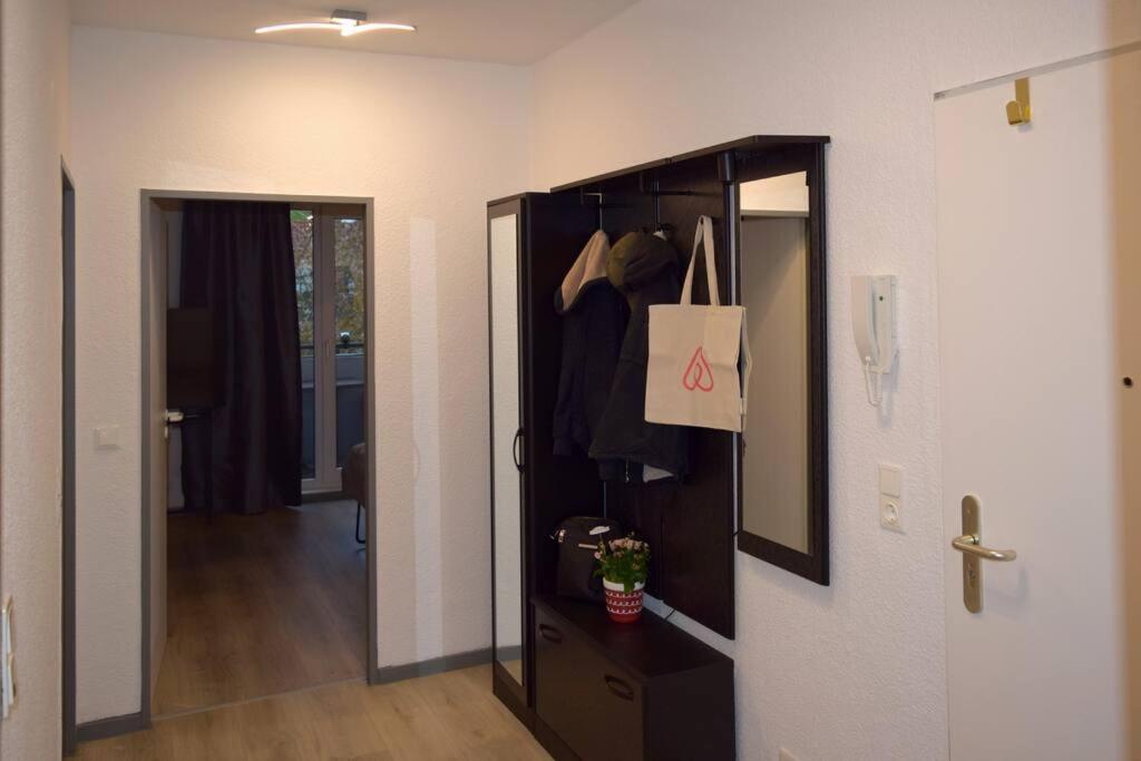 Md-5 Stadtfeld Beimsstrasse 81 - Appartement Domblick - Parkplatz - Balkon - 2Einzelbetten - Schlafsofa Магдебург Екстер'єр фото
