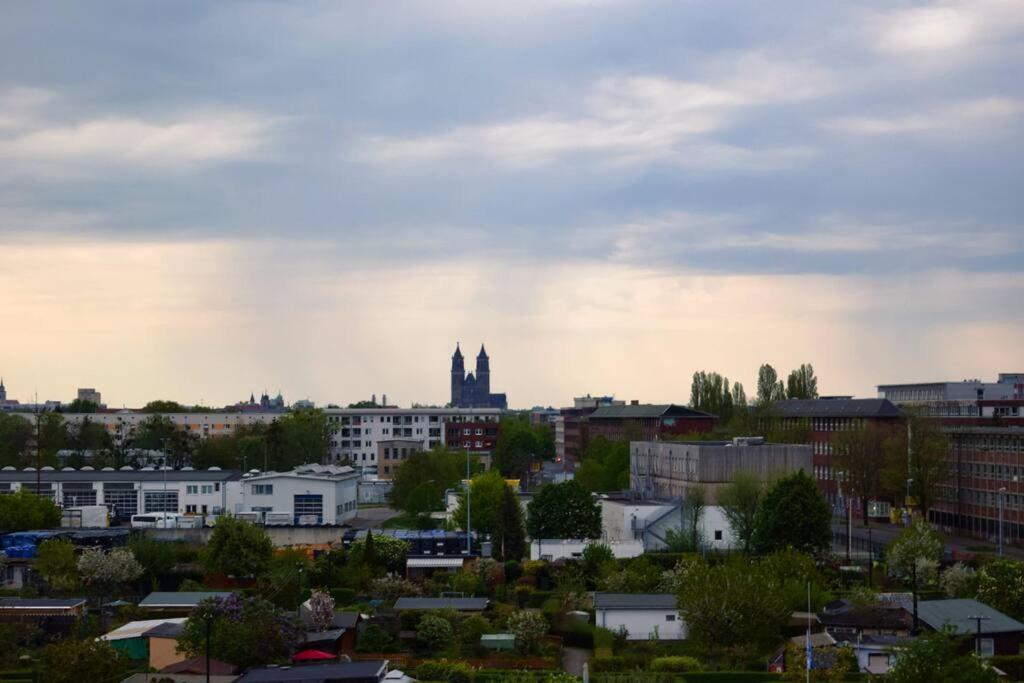 Md-5 Stadtfeld Beimsstrasse 81 - Appartement Domblick - Parkplatz - Balkon - 2Einzelbetten - Schlafsofa Магдебург Екстер'єр фото