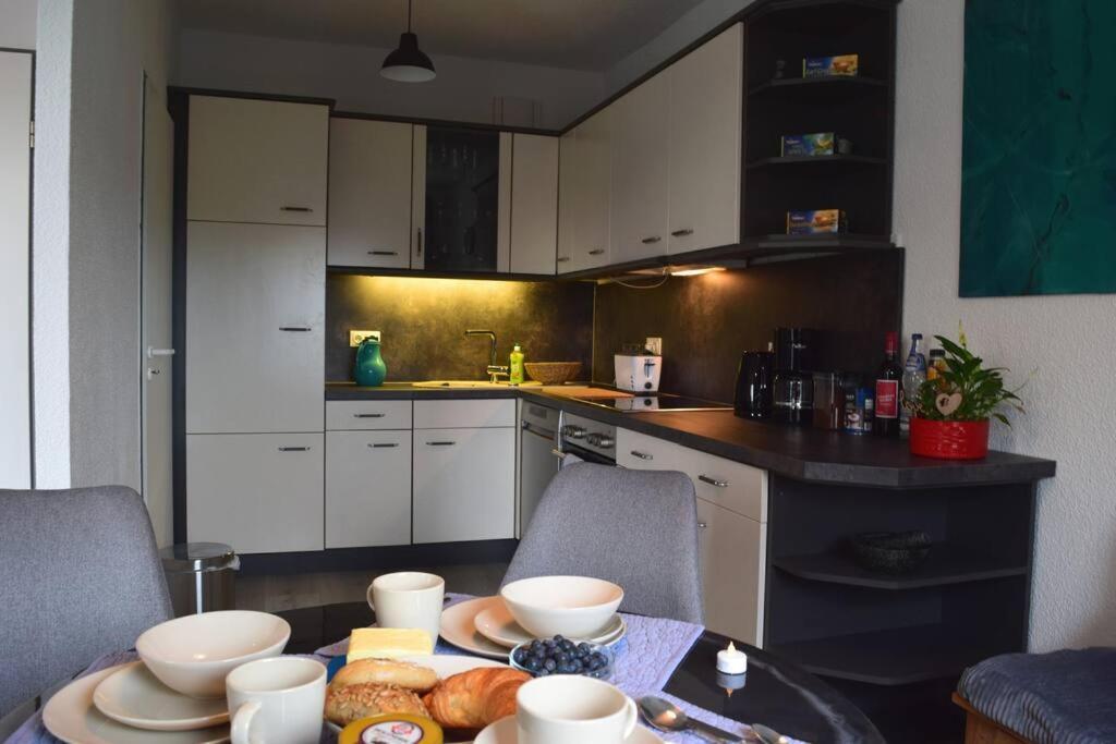 Md-5 Stadtfeld Beimsstrasse 81 - Appartement Domblick - Parkplatz - Balkon - 2Einzelbetten - Schlafsofa Магдебург Екстер'єр фото